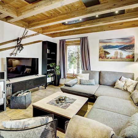 צל-אם-זי Chalet Dacha Mit Finnischer Sauna מראה חיצוני תמונה